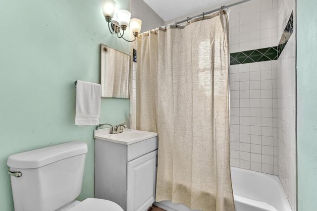 4954 NE 14TH Avenue, Pompano Beach, FL 33064