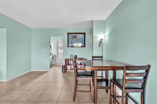 4954 NE 14TH Avenue, Pompano Beach, FL 33064