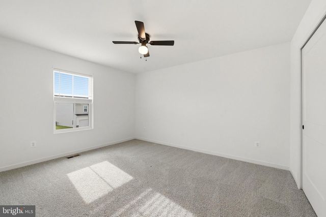 26 REFORMATION DR, Martinsburg, WV 25405