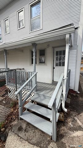 29 Lincoln Place, Bristol, CT 06010