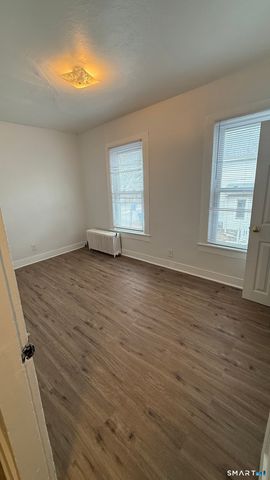 29 Lincoln Place, Bristol, CT 06010