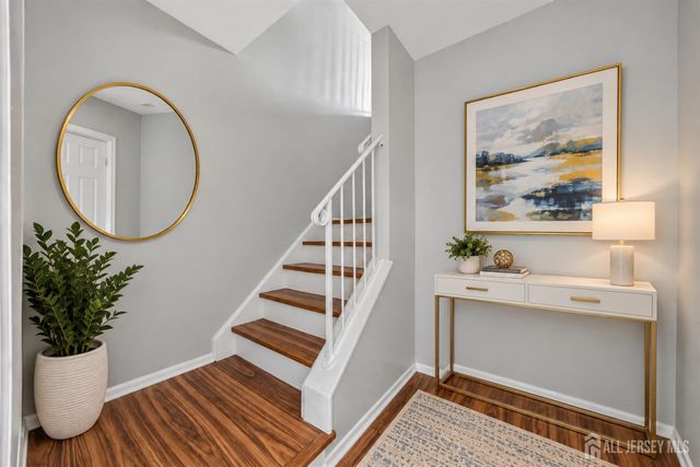 216 Copeley Way, North Brunswick, NJ 08902
