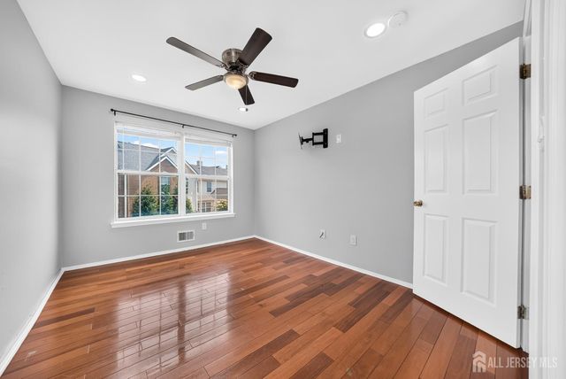 216 Copeley Way, North Brunswick, NJ 08902