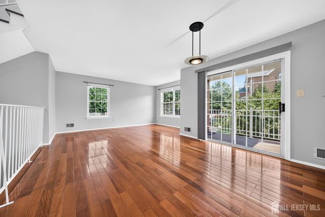216 Copeley Way, North Brunswick, NJ 08902