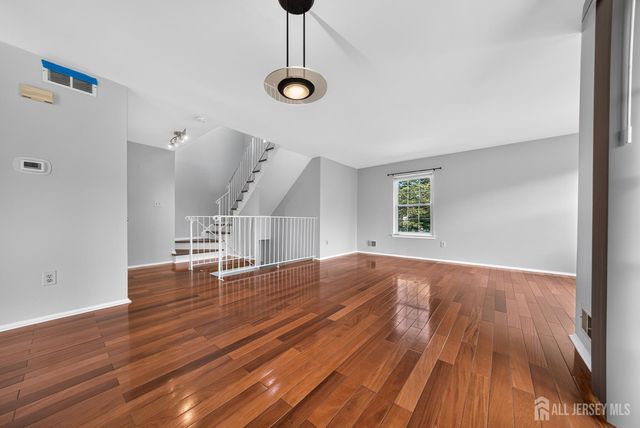 216 Copeley Way, North Brunswick, NJ 08902