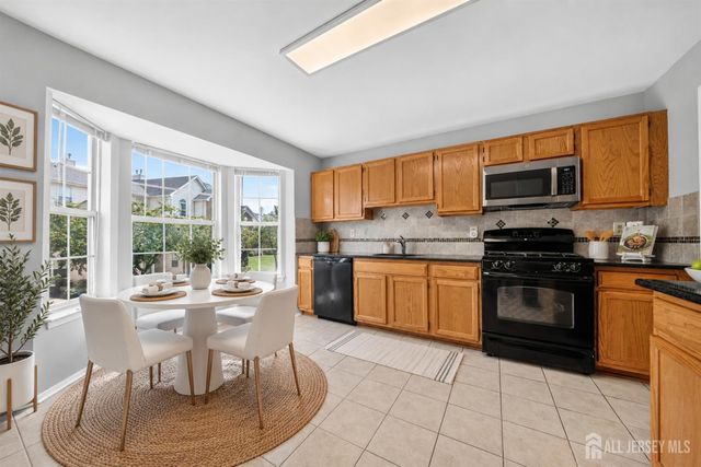 216 Copeley Way, North Brunswick, NJ 08902