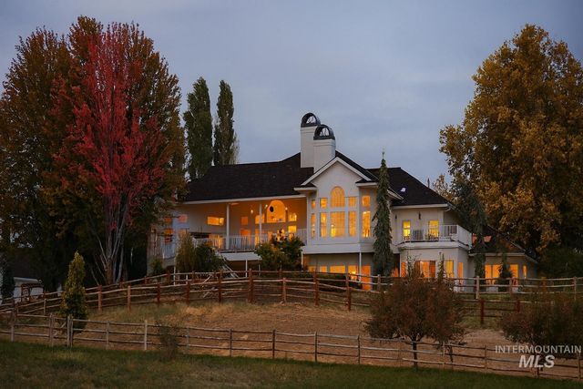 3931 N Triple Ridge Place, Eagle, ID 83616 property photo