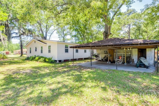 2120 Louis Mills Boulevard, Savannah, GA 31405