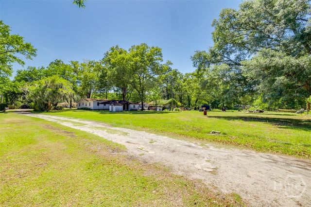 2120 Louis Mills Boulevard, Savannah, GA 31405