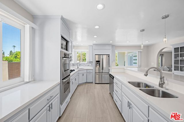 15042 Valleyheart Drive, Sherman Oaks, CA 91403