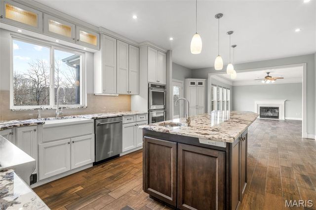 17635 Westhampton Woods Drive, Wildwood, MO 63005