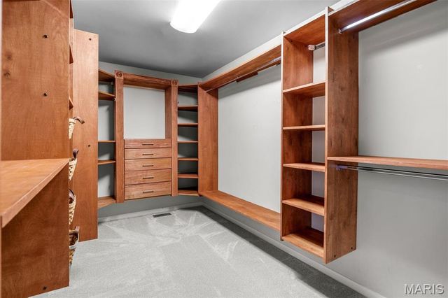 17635 Westhampton Woods Drive, Wildwood, MO 63005