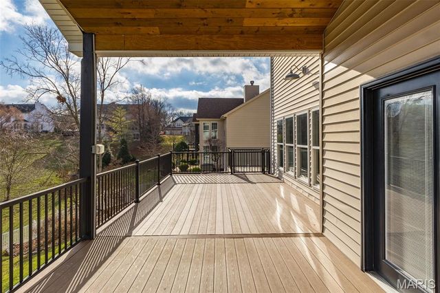 17635 Westhampton Woods Drive, Wildwood, MO 63005