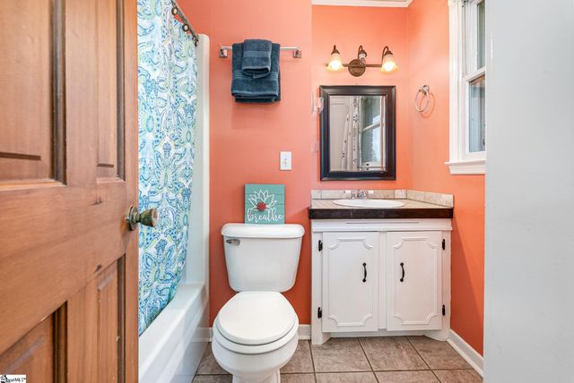 201 Carpenter Drive, Landrum, SC 29356