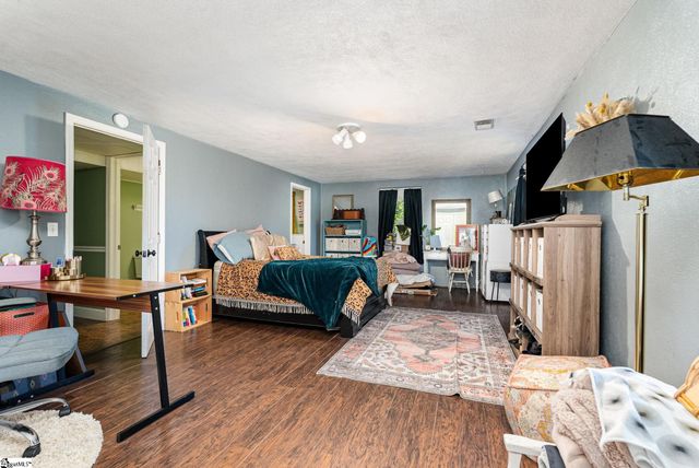 201 Carpenter Drive, Landrum, SC 29356