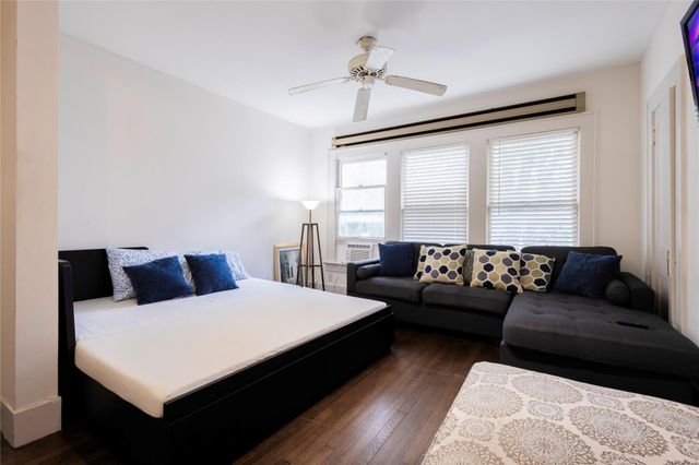 2509 Whitney Street B, Houston, TX 77006