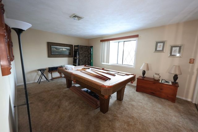 5 Thomas St P8, Saugus, MA 01906