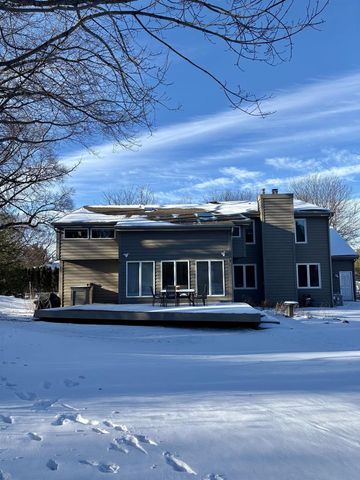 6223 Stonefield Road, Middleton, WI 53562