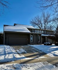 6223 Stonefield Road, Middleton, WI 53562
