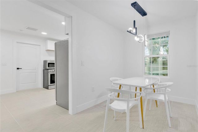 1701 E BAY STREET, Winter Garden, FL 34787