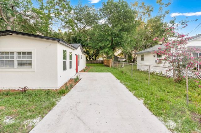 1701 E BAY STREET, Winter Garden, FL 34787