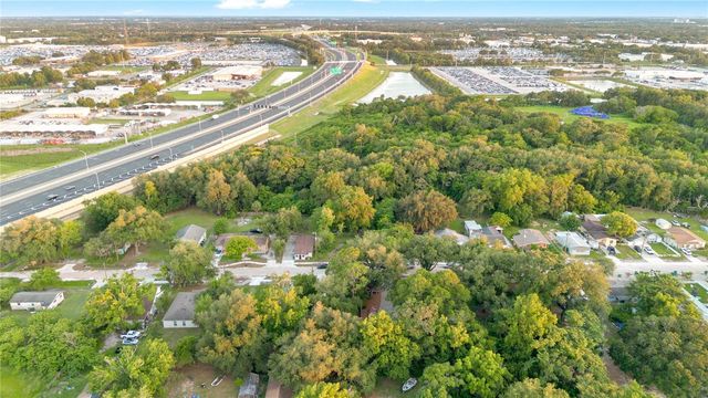 1701 E BAY STREET, Winter Garden, FL 34787
