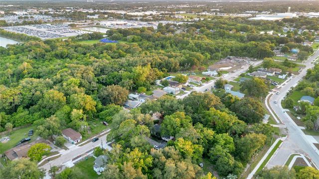 1701 E BAY STREET, Winter Garden, FL 34787