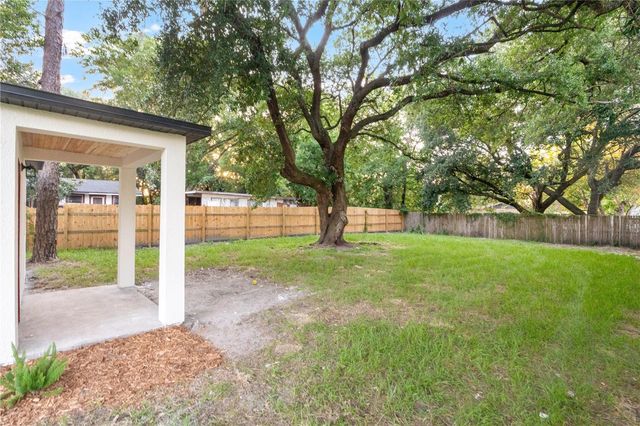 1701 E BAY STREET, Winter Garden, FL 34787