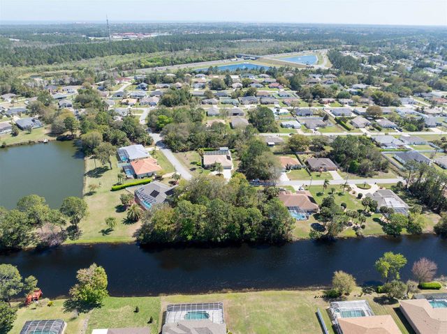 37 W Ludlow Lane, Palm Coast, FL 32137