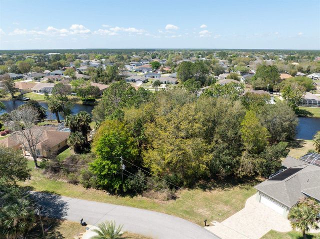 37 W Ludlow Lane, Palm Coast, FL 32137