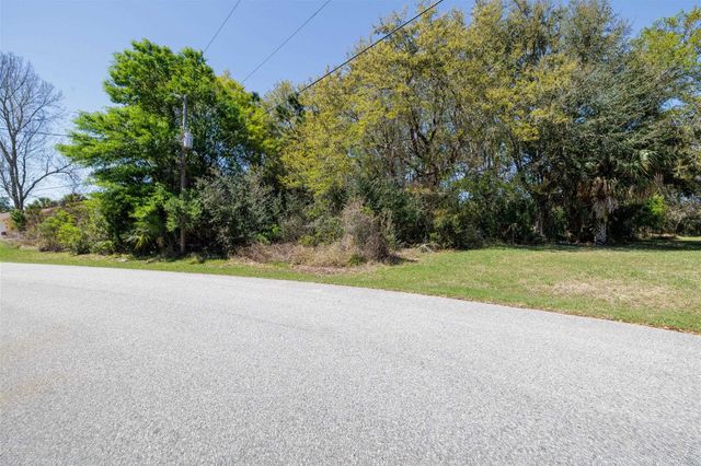 37 W Ludlow Lane, Palm Coast, FL 32137