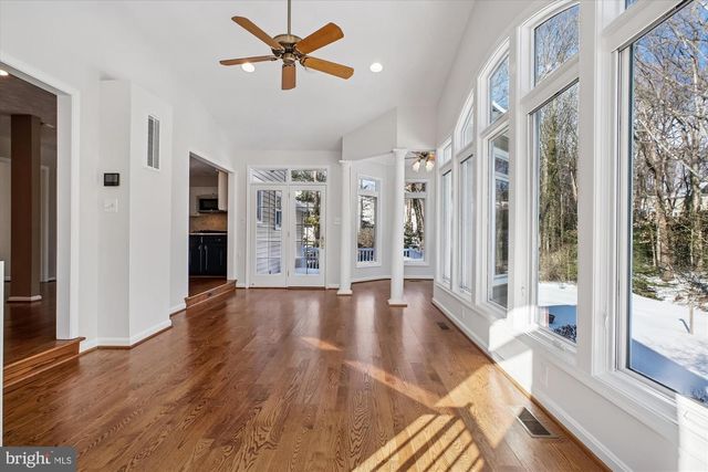 4623 UNIVERSITY DR, Fairfax, VA 22030