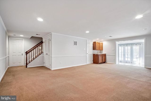 4623 UNIVERSITY DR, Fairfax, VA 22030