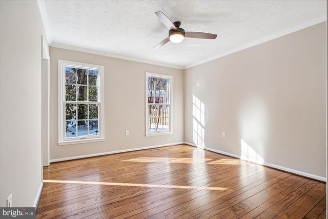 4623 UNIVERSITY DR, Fairfax, VA 22030