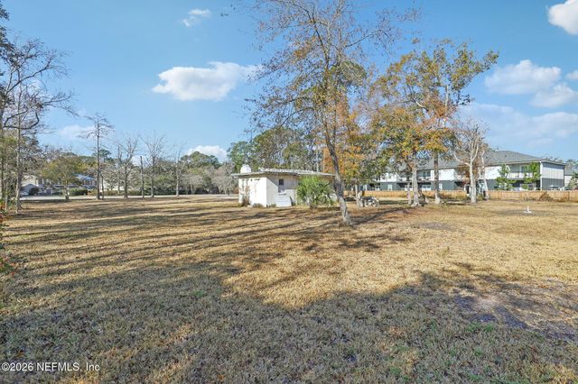 10117 OLD ST AUGUSTINE Road, Jacksonville, FL 32257