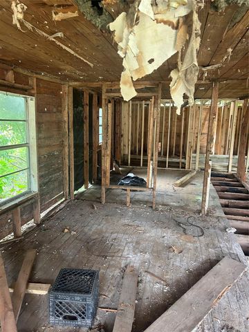 7014 De Priest Street, Houston, TX 77091