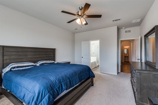 400 Livingston Drive, Desoto, TX 75115