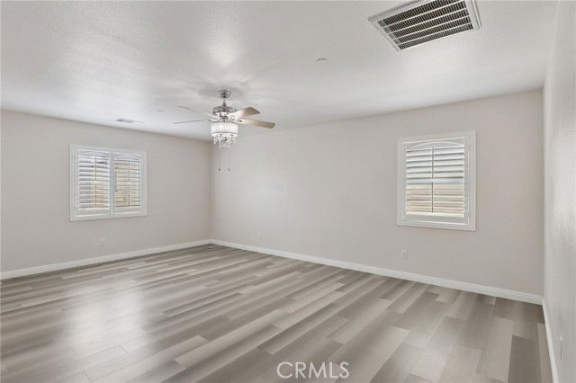 833 S Sumac Lane, Rialto, CA 92376