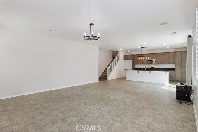 833 S Sumac Lane, Rialto, CA 92376