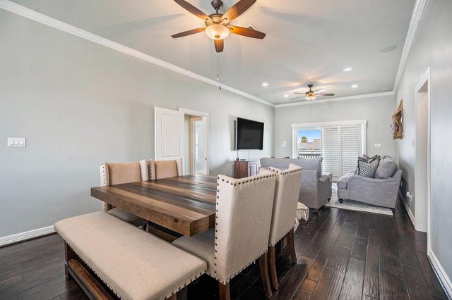 1171 Sailfish Street, Bayou Vista, TX 77563
