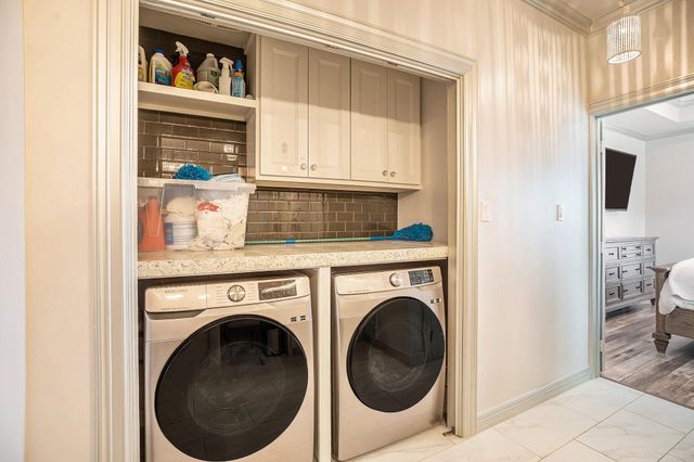 1171 Sailfish Street, Bayou Vista, TX 77563