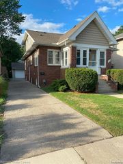 145 E MAPLEHURST Street, Ferndale, MI 48220