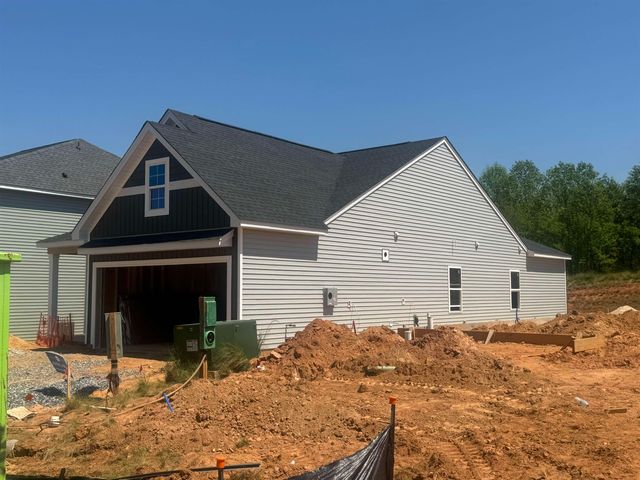 12178 Lansbury Drive, Inman, SC 29349