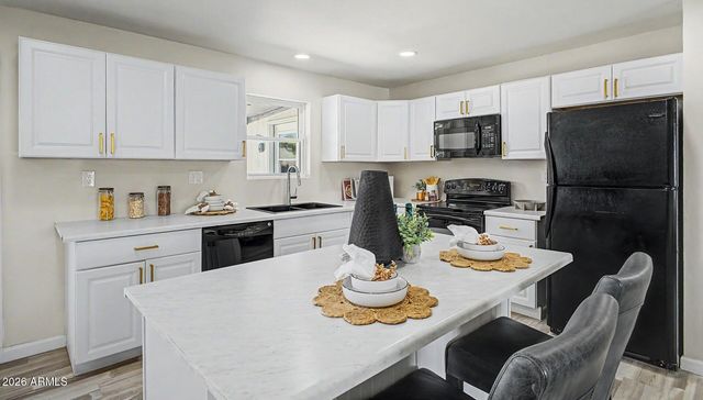 3626 W ELM Street, Phoenix, AZ 85019