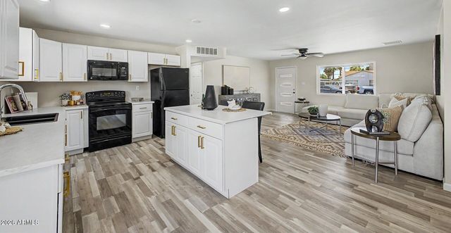3626 W ELM Street, Phoenix, AZ 85019