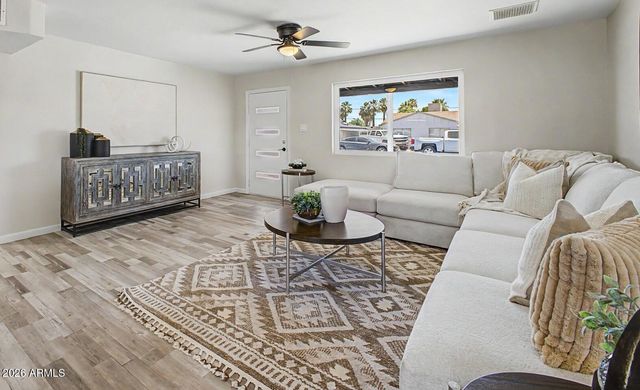 3626 W ELM Street, Phoenix, AZ 85019