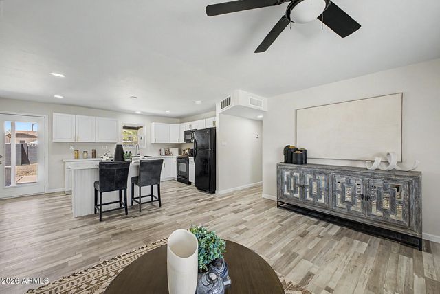 3626 W ELM Street, Phoenix, AZ 85019