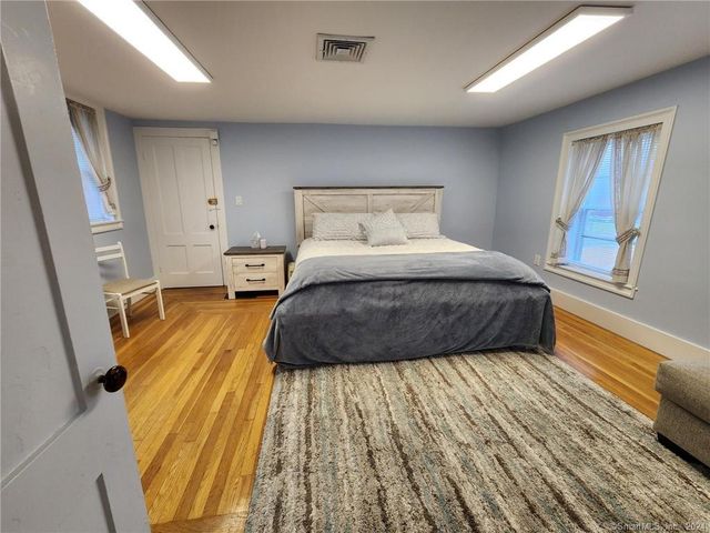 115 North Main Street, Southington, CT 06489