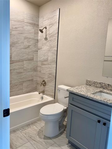 15614 Garden Lane, Lindale, TX 75771