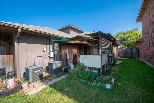 1936 La Prada Parkway, Mesquite, TX 75150